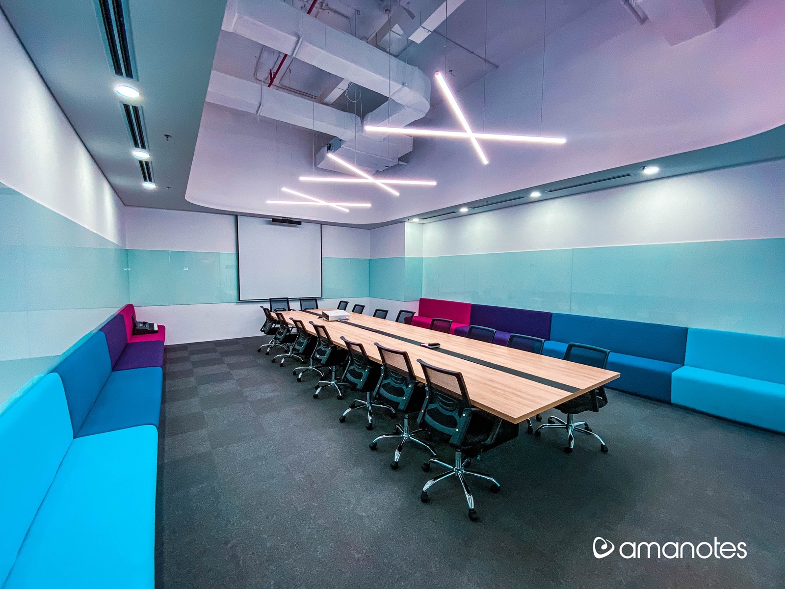 Amanotes office meeting room